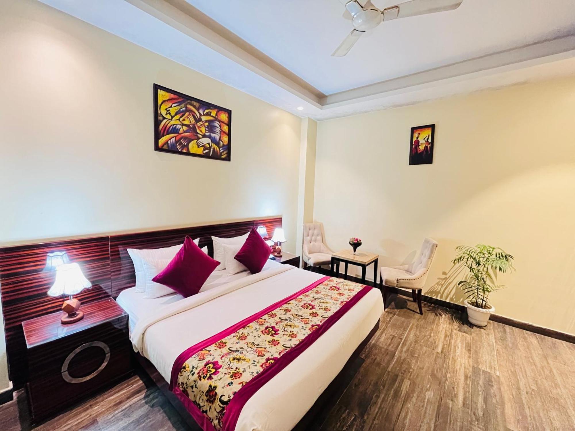 Hotel Banz Near Indira Gandhi Airport Delhi Нью-Делі Екстер'єр фото
